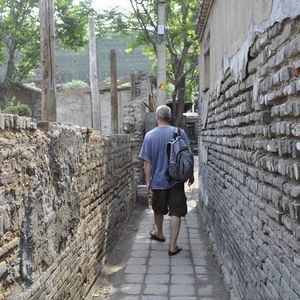 Meet your Posher, Henry